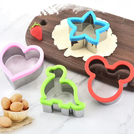 1pcs Sandwich Cutters for Kids Plastic Stainless Steel Star DIY Dinosaur Biscuit Mold Christmas Cookie Cutters Stamp Set Mould